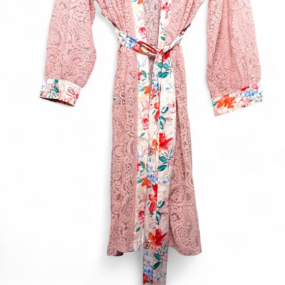 New POL Pink Lace Duster Robe L Floral Trim Boho Coquette Cottagecore Kimono - Picture 4 of 9